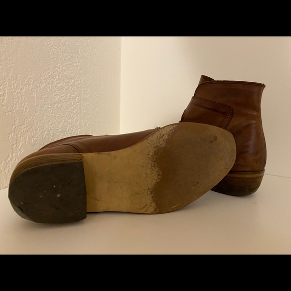 * Last call* Vintage leather booties - Picture 6 of 6